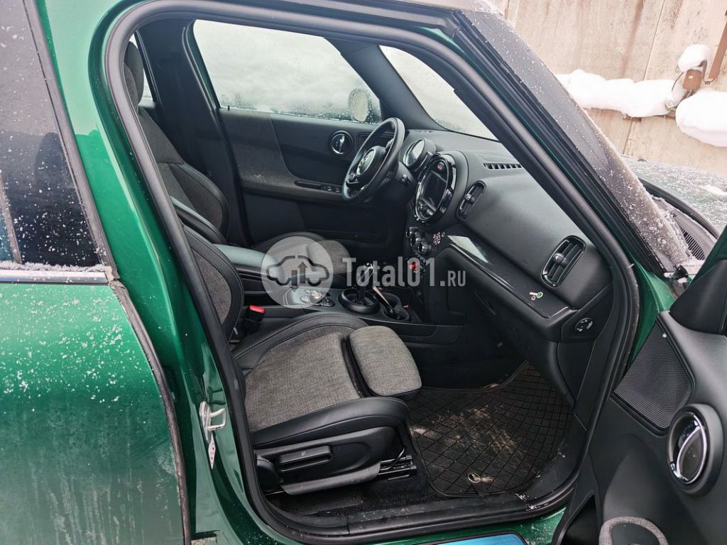Фото MINI Cooper Countryman 204