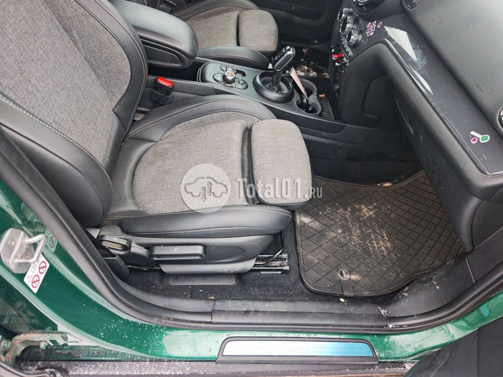 Фото MINI Cooper Countryman 206