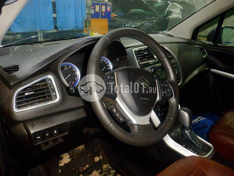 Фото Suzuki SX4 82