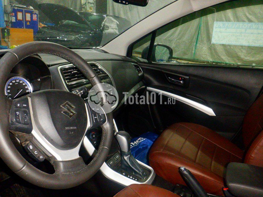 Фото Suzuki SX4 84