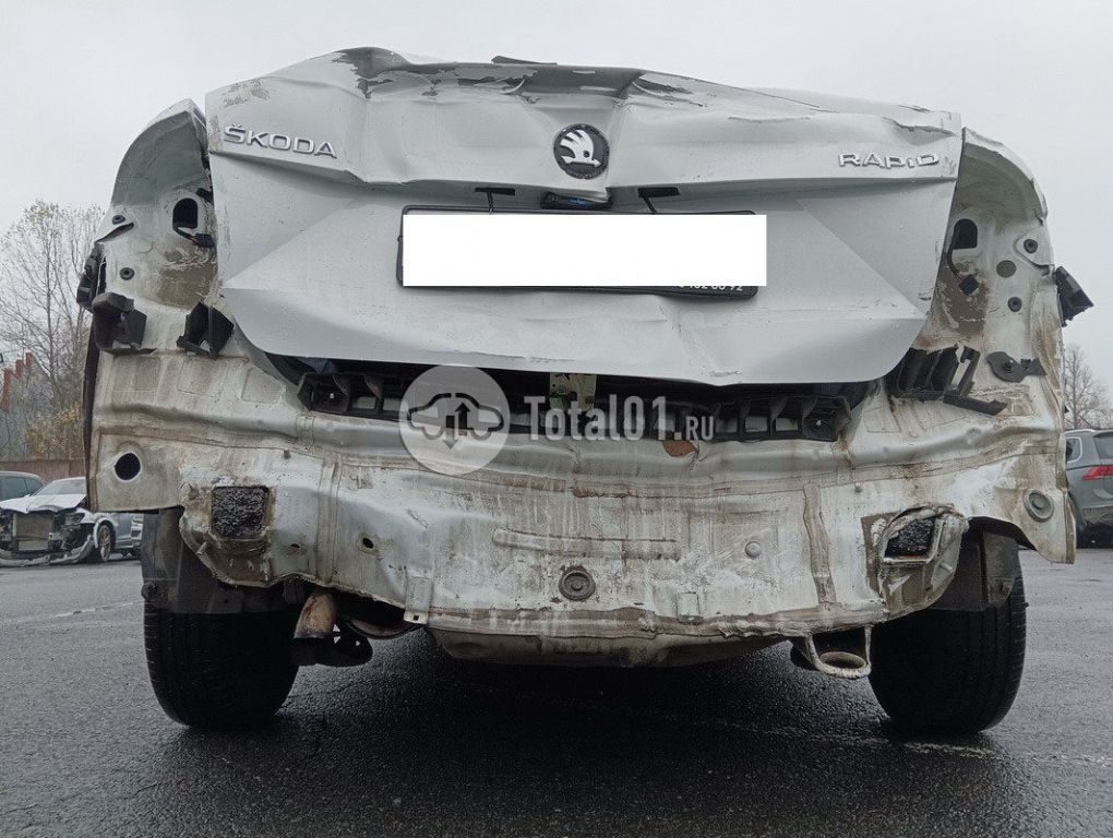 Фото Skoda Rapid 78