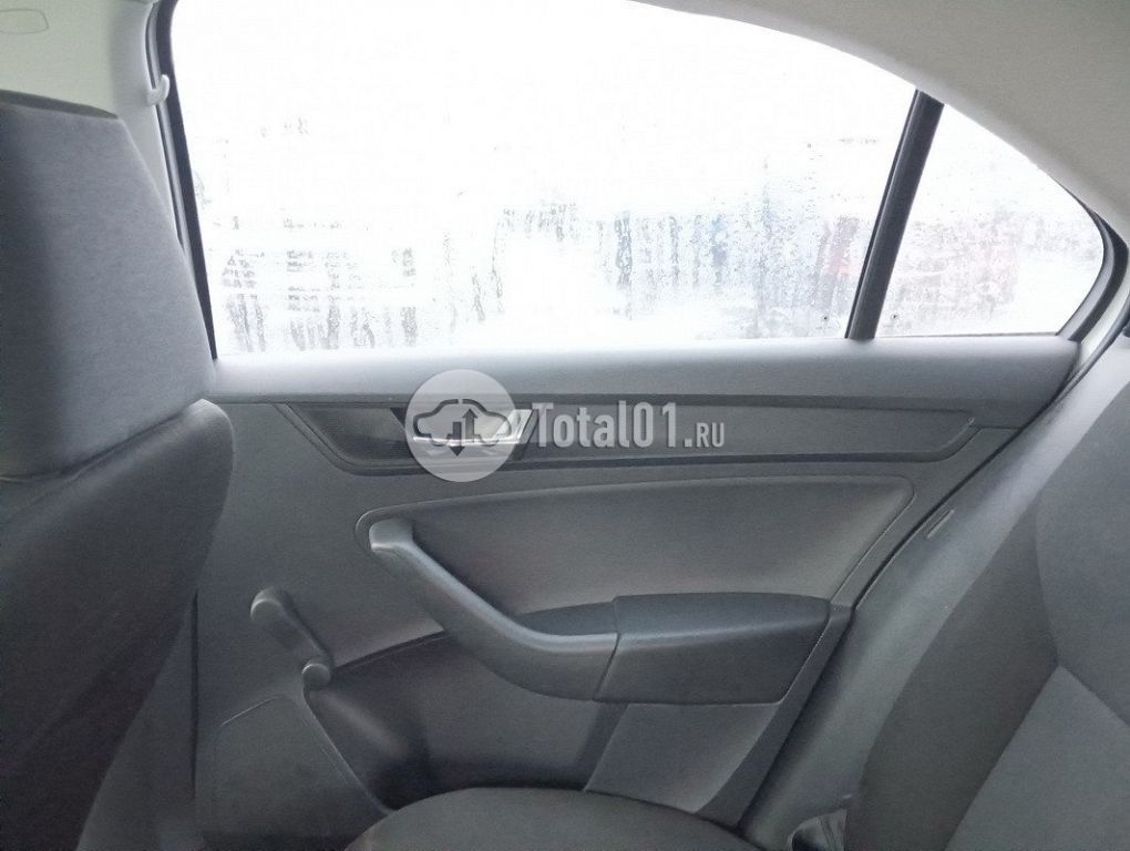 Фото Skoda Rapid 186