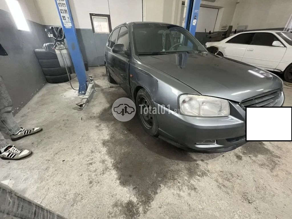 Фото Hyundai Accent 34