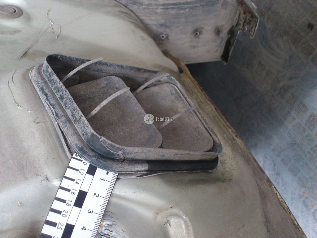 Фото Nissan Tiida 26