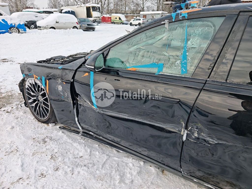 Фото Mercedes-Benz S-класс 106