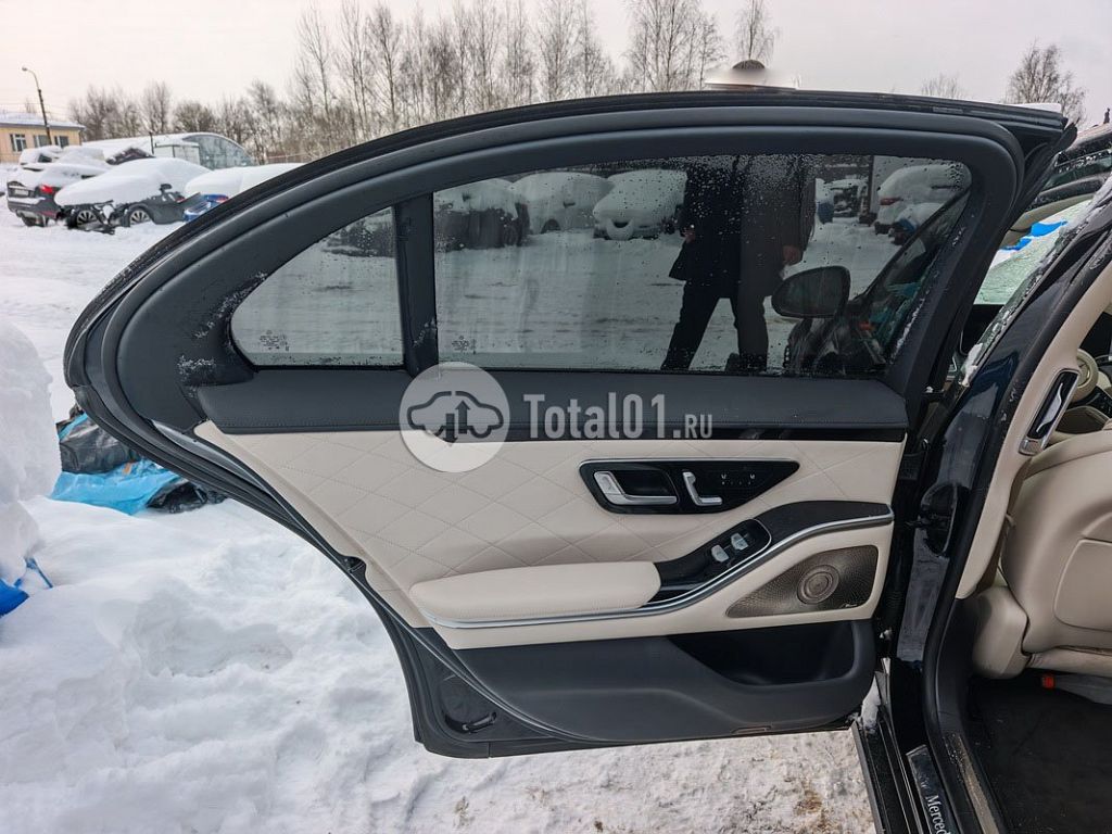 Фото Mercedes-Benz S-класс 144