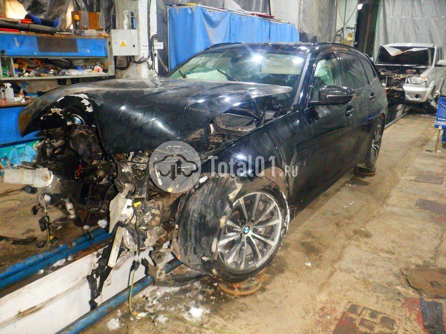 Фото BMW 3 серия 8