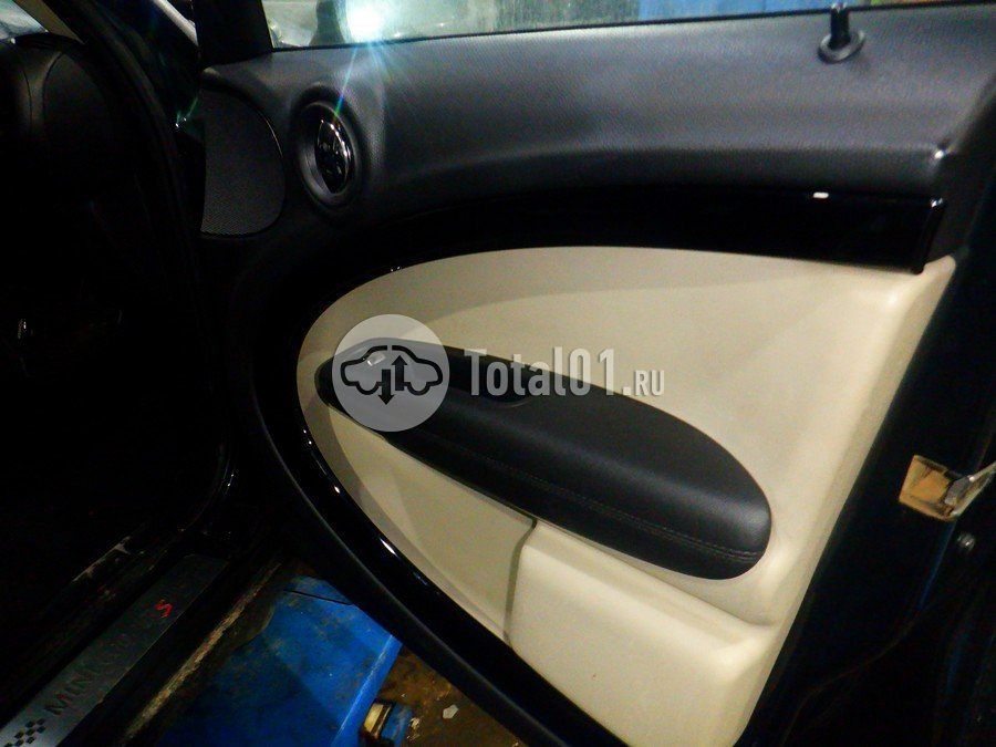 Фото MINI Cooper S Countryman 20