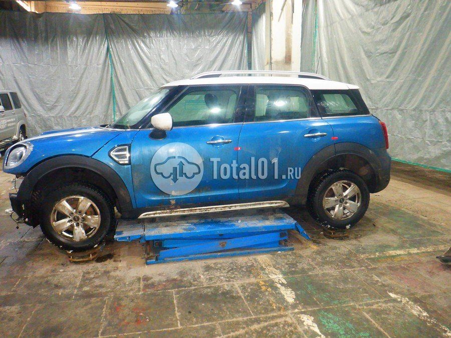Фото MINI Cooper Countryman 10