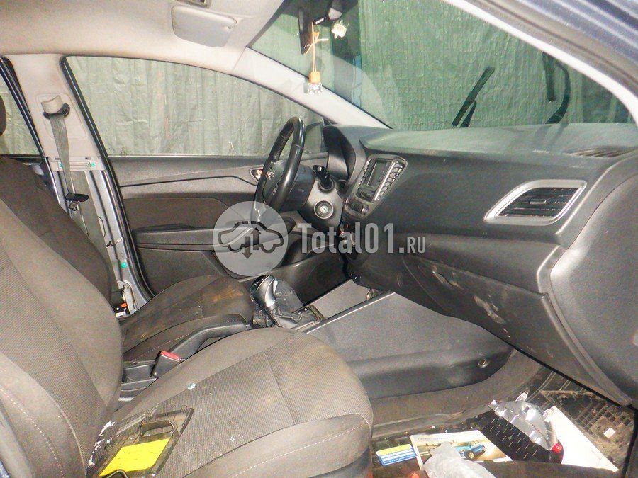 Фото Hyundai Solaris 22