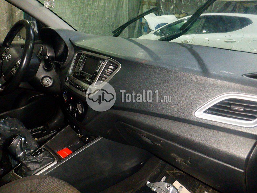 Фото Hyundai Solaris 28