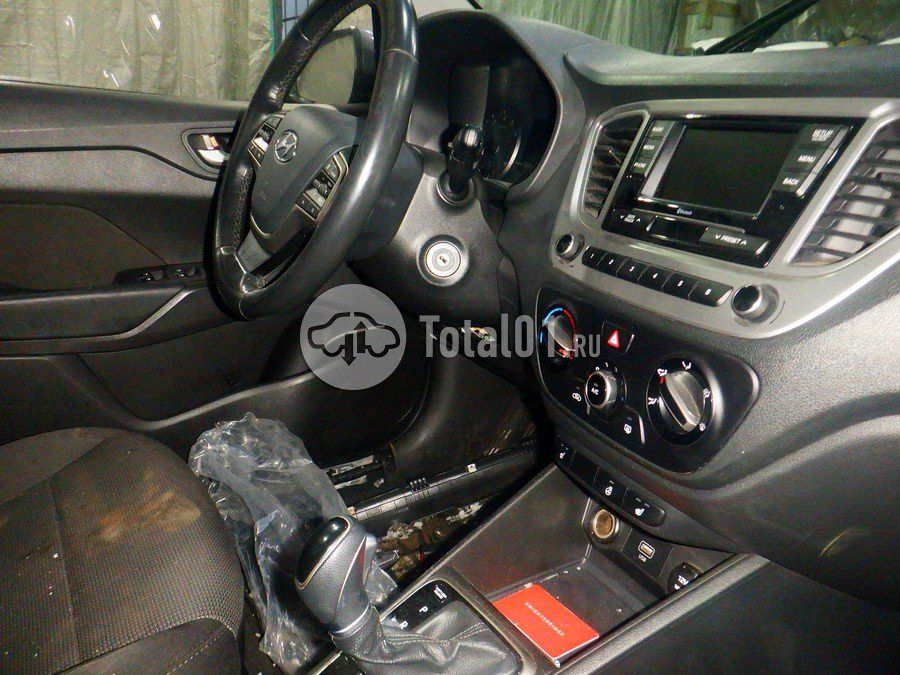 Фото Hyundai Solaris 30