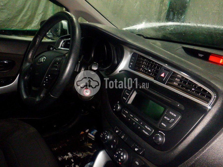 Фото KIA cee\'d 28