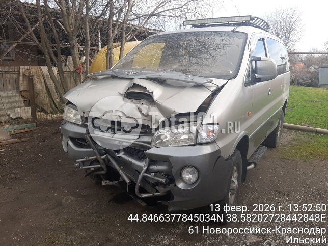 Фото Hyundai Starex 16