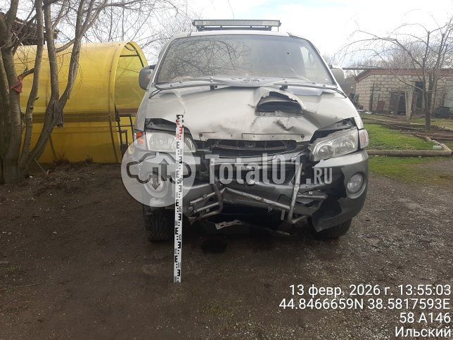 Фото Hyundai Starex 18