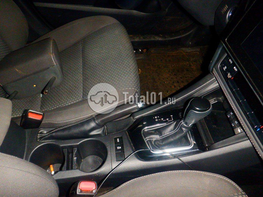 Фото Toyota Corolla 28