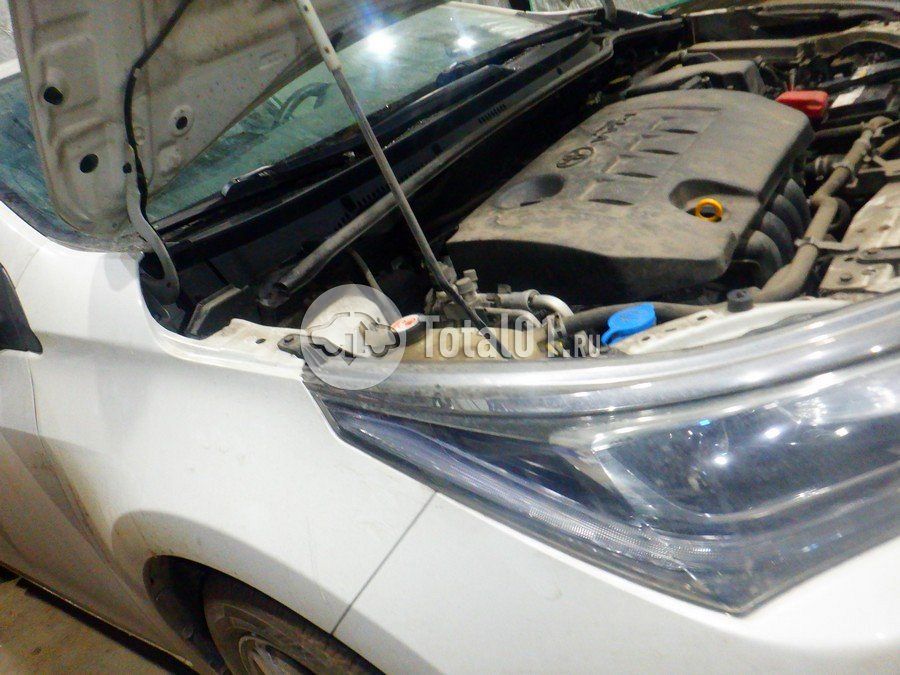 Фото Toyota Corolla 230