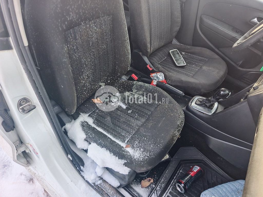 Фото Volkswagen Polo 12