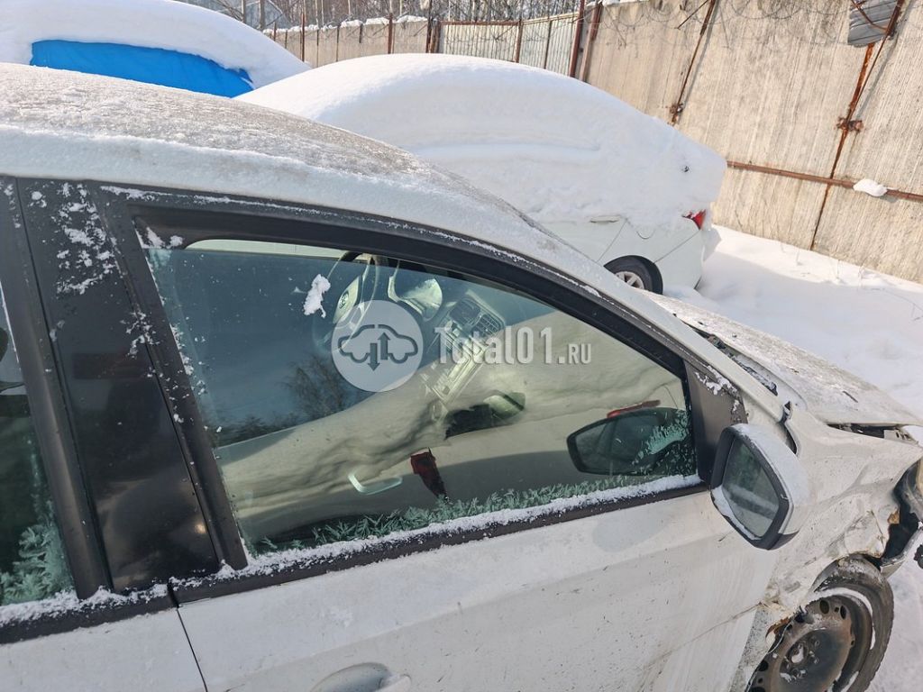 Фото Volkswagen Polo 70