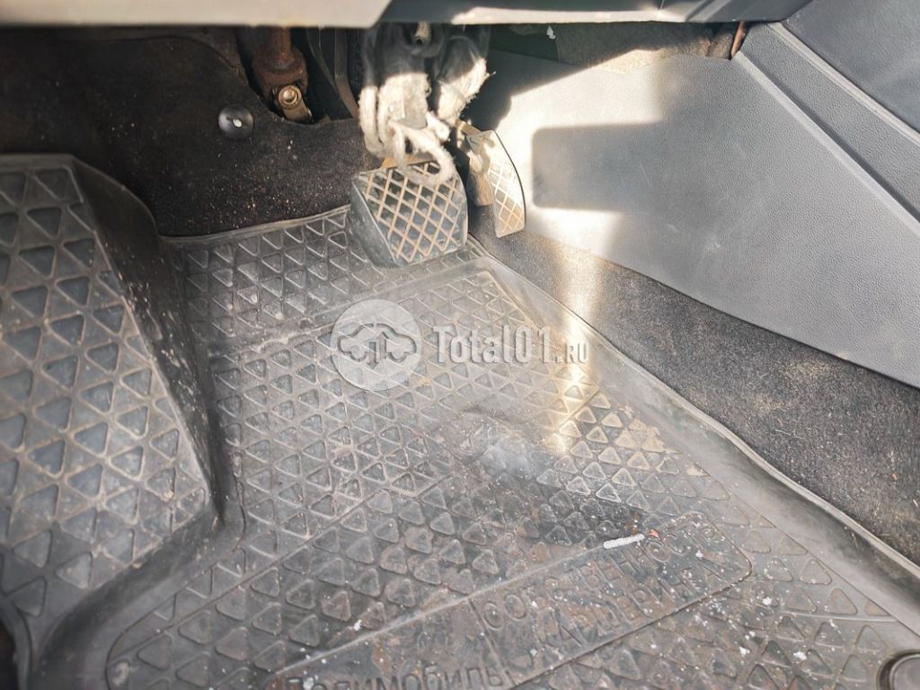 Фото Volkswagen Polo 174