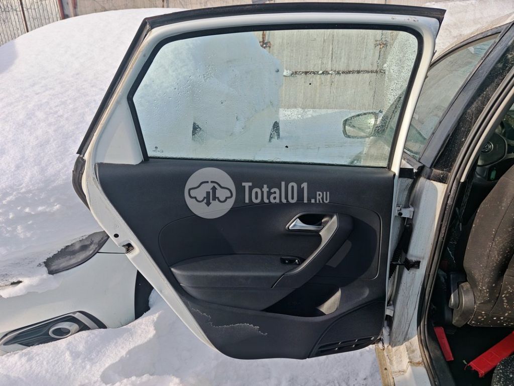 Фото Volkswagen Polo 186