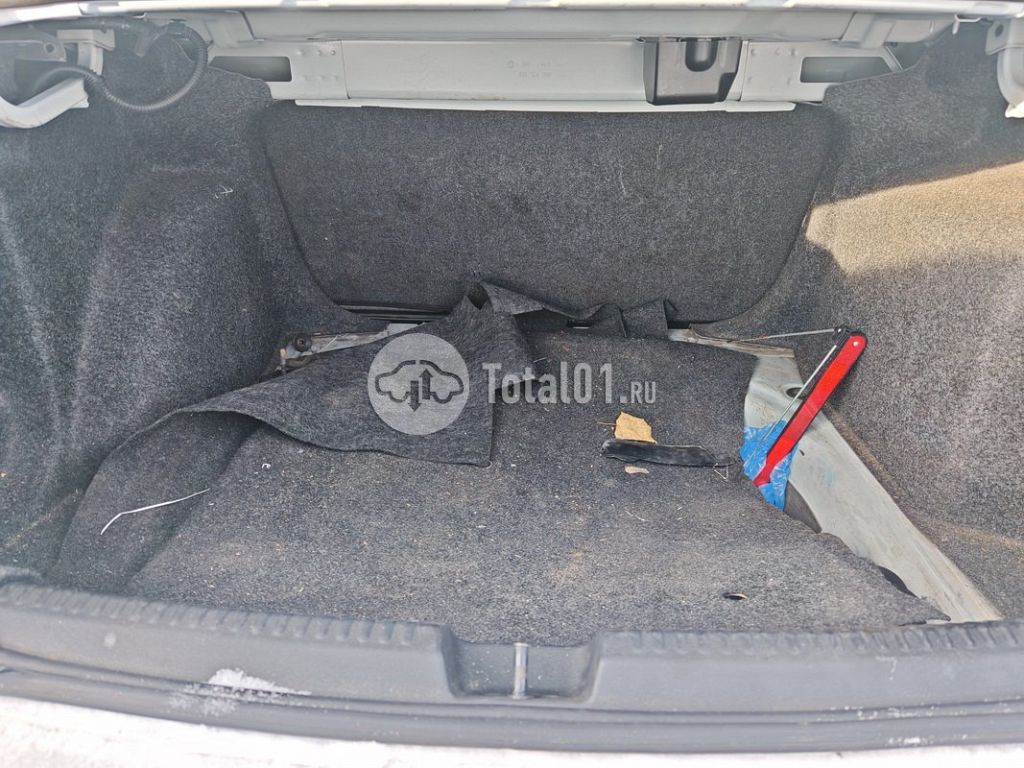 Фото Volkswagen Polo 202