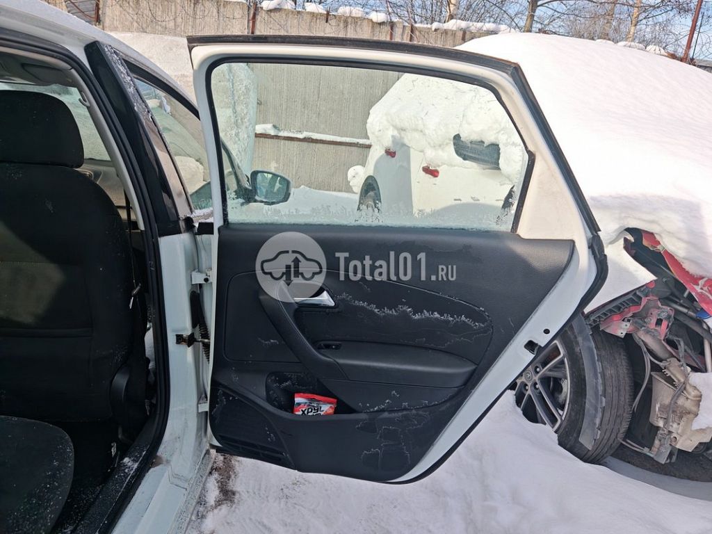 Фото Volkswagen Polo 218