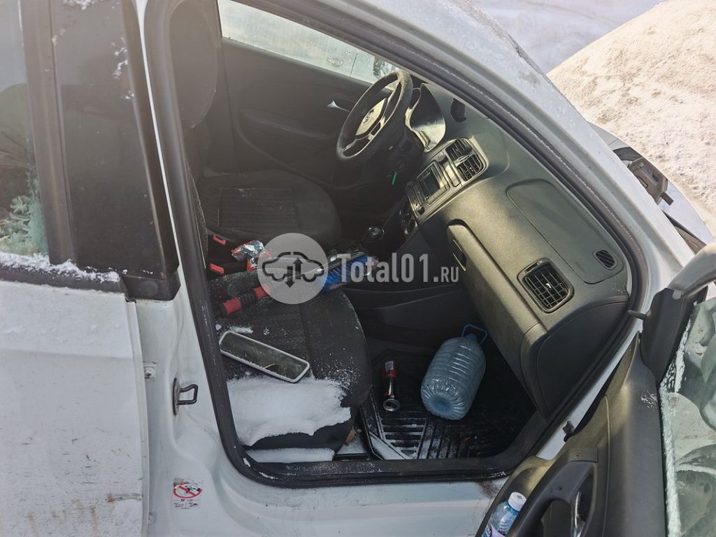 Фото Volkswagen Polo 232