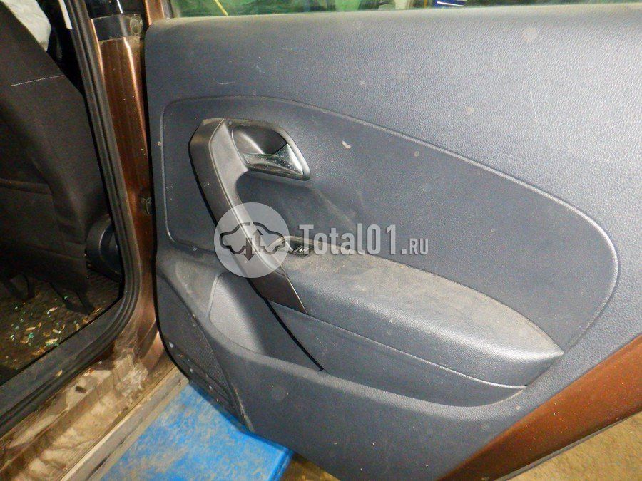 Фото Volkswagen Polo 46