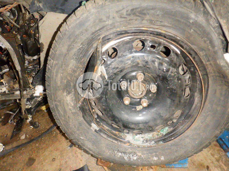 Фото Volkswagen Polo 200