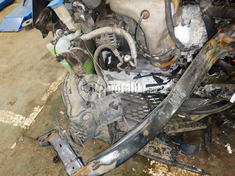 Фото Volkswagen Polo 220