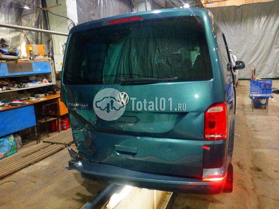 Фото Volkswagen Caravelle 10