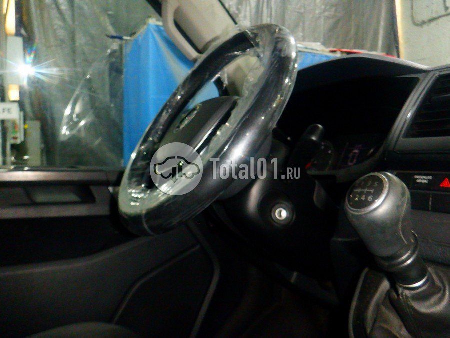 Фото Volkswagen Caravelle 32