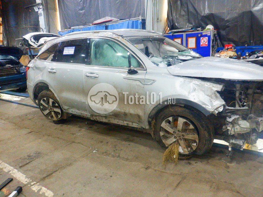 Фото KIA Sorento 10