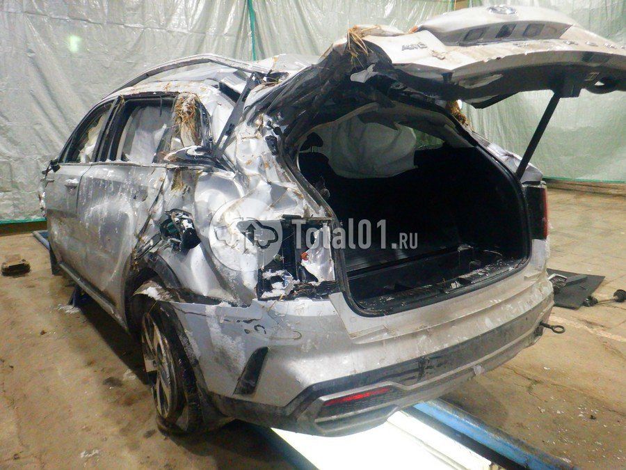 Фото KIA Sorento 14
