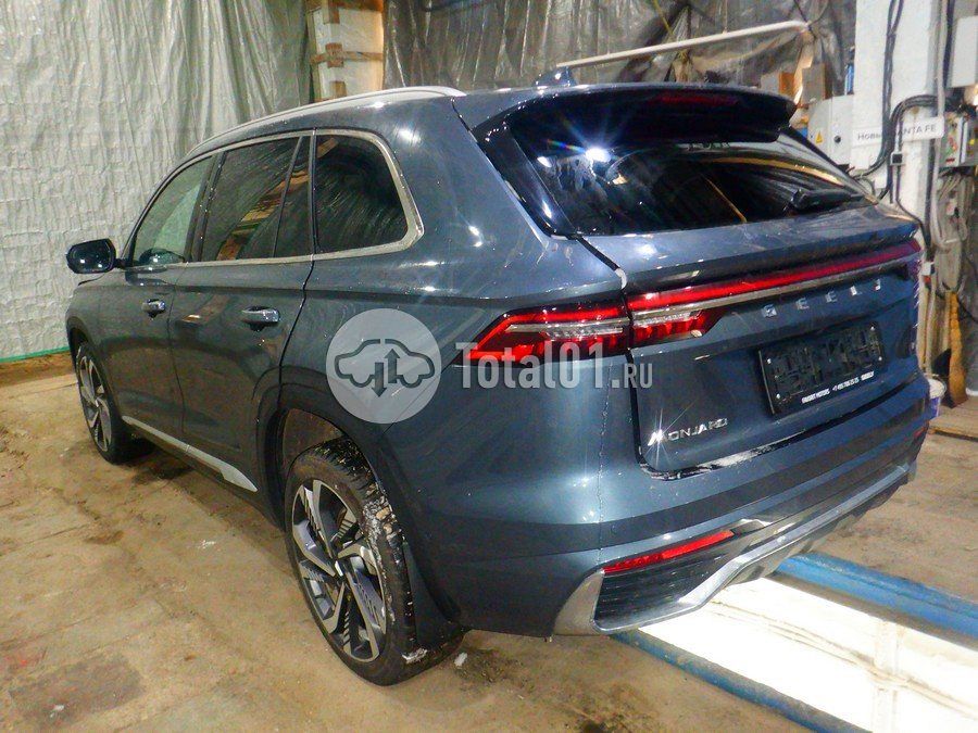 Фото Geely Monjaro 16