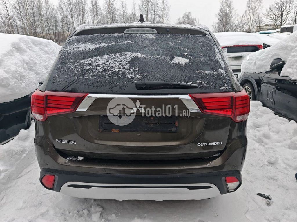 Фото Mitsubishi Outlander 92