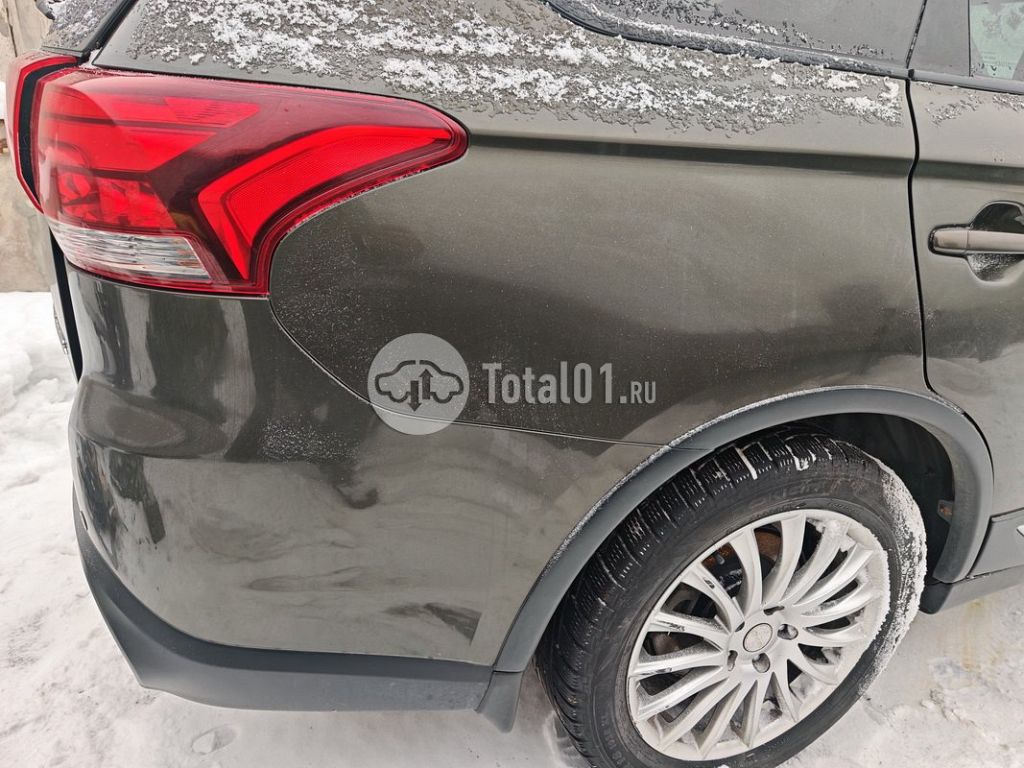 Фото Mitsubishi Outlander 106