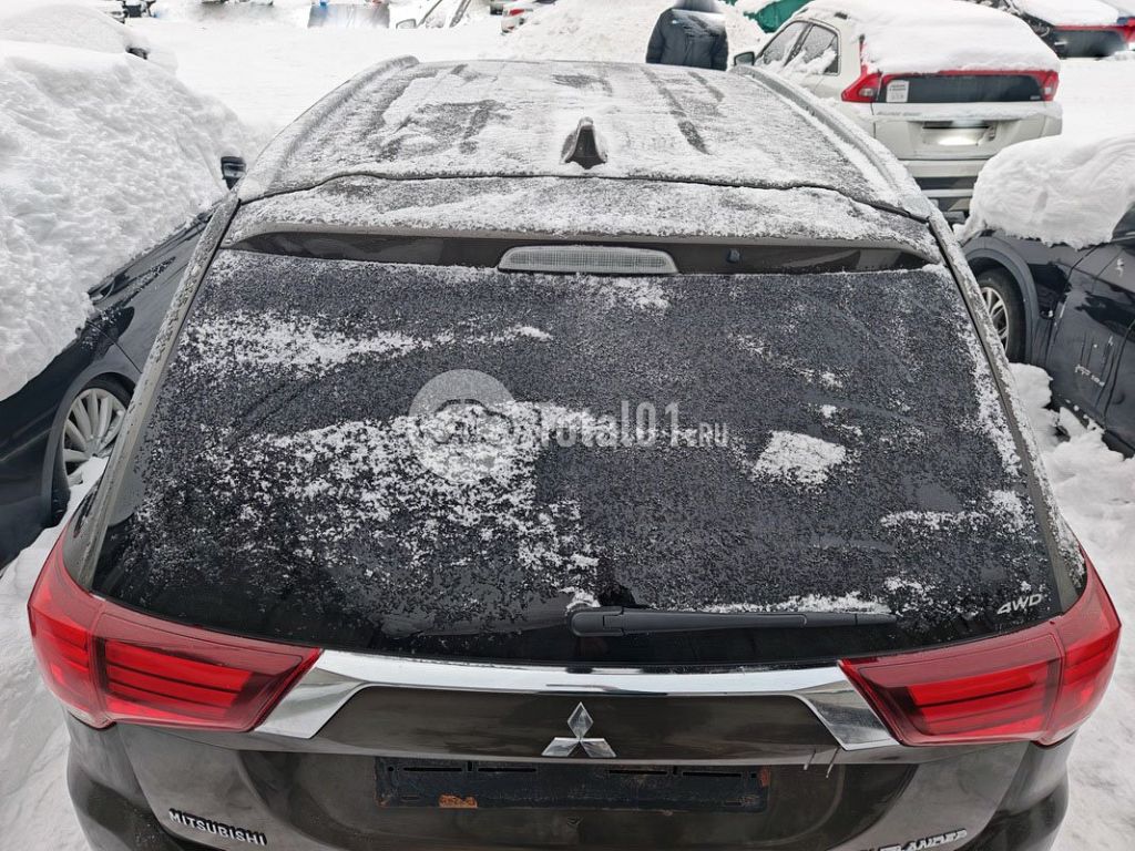 Фото Mitsubishi Outlander 112
