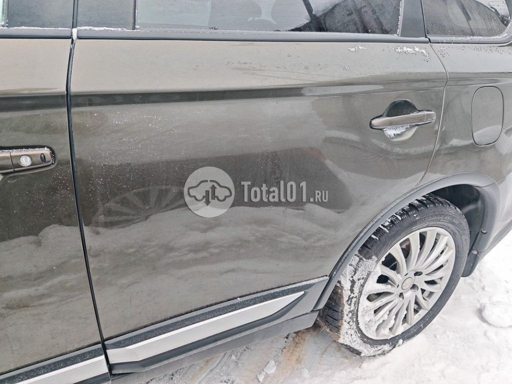 Фото Mitsubishi Outlander 124