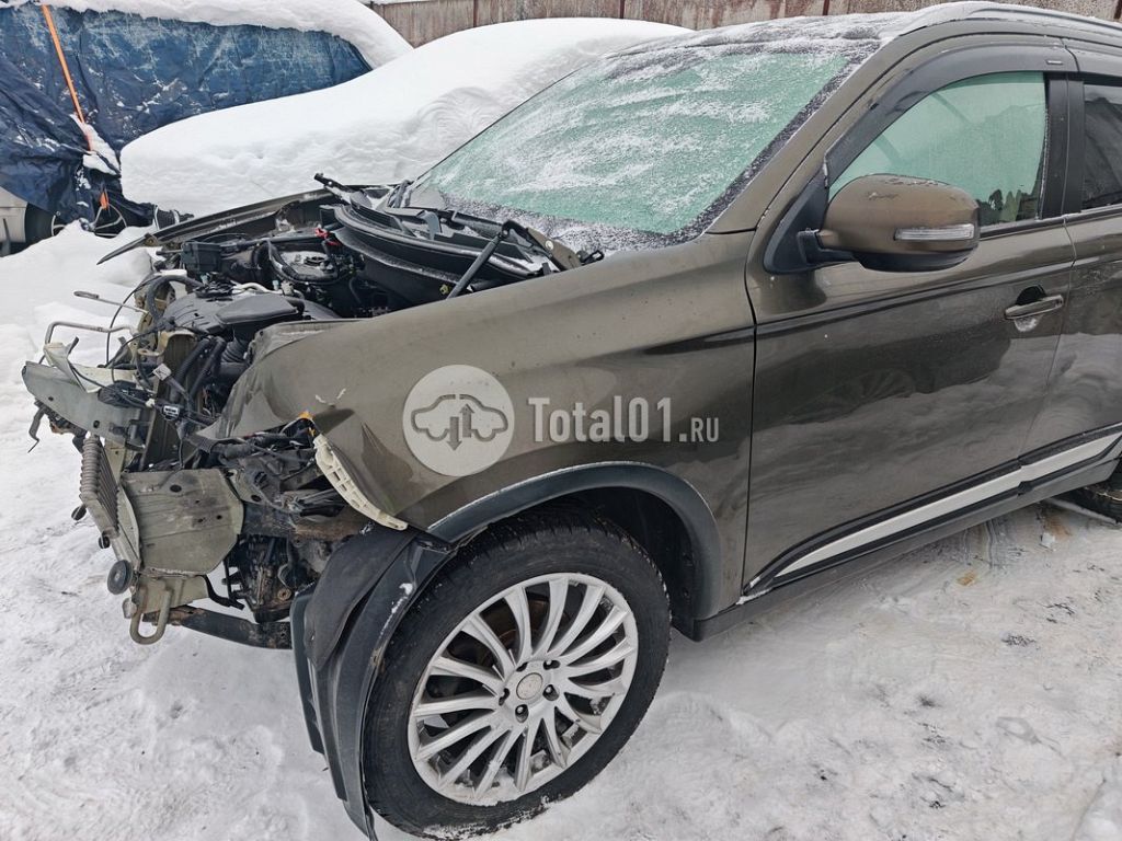 Фото Mitsubishi Outlander 134