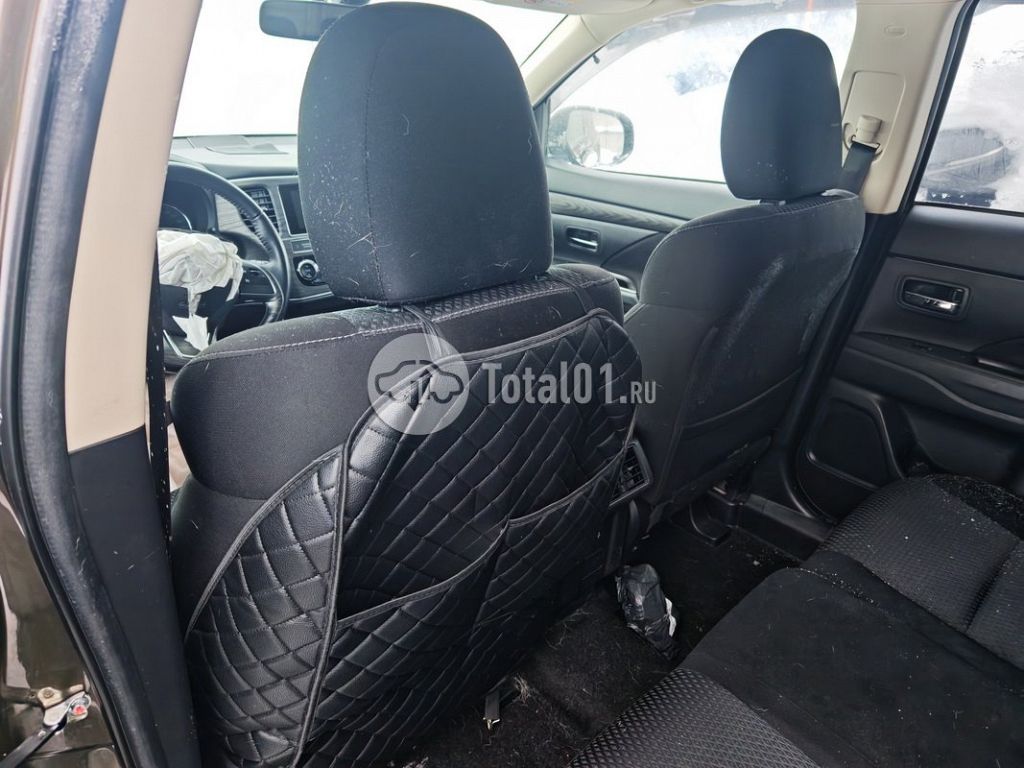 Фото Mitsubishi Outlander 164