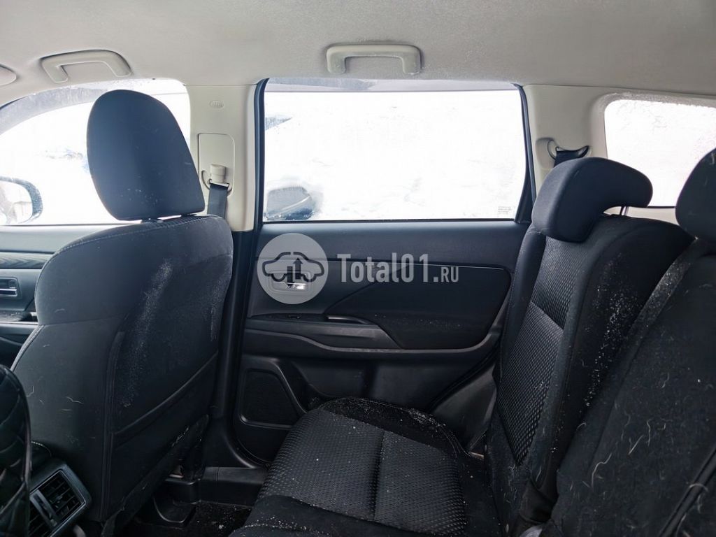 Фото Mitsubishi Outlander 168