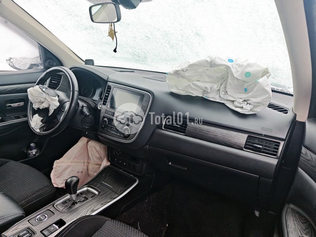 Фото Mitsubishi Outlander 208