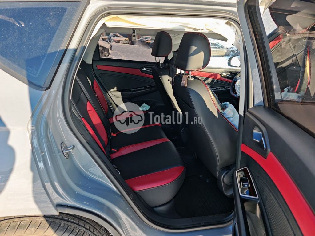 Фото Jetta VS5 8