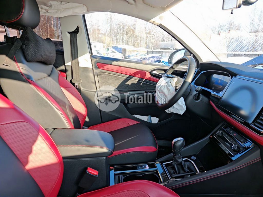 Фото Jetta VS5 24