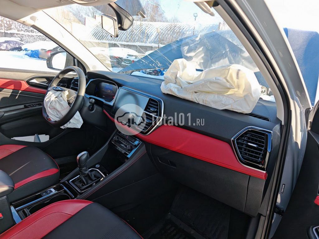 Фото Jetta VS5 28