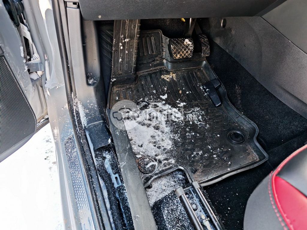 Фото Jetta VS5 200