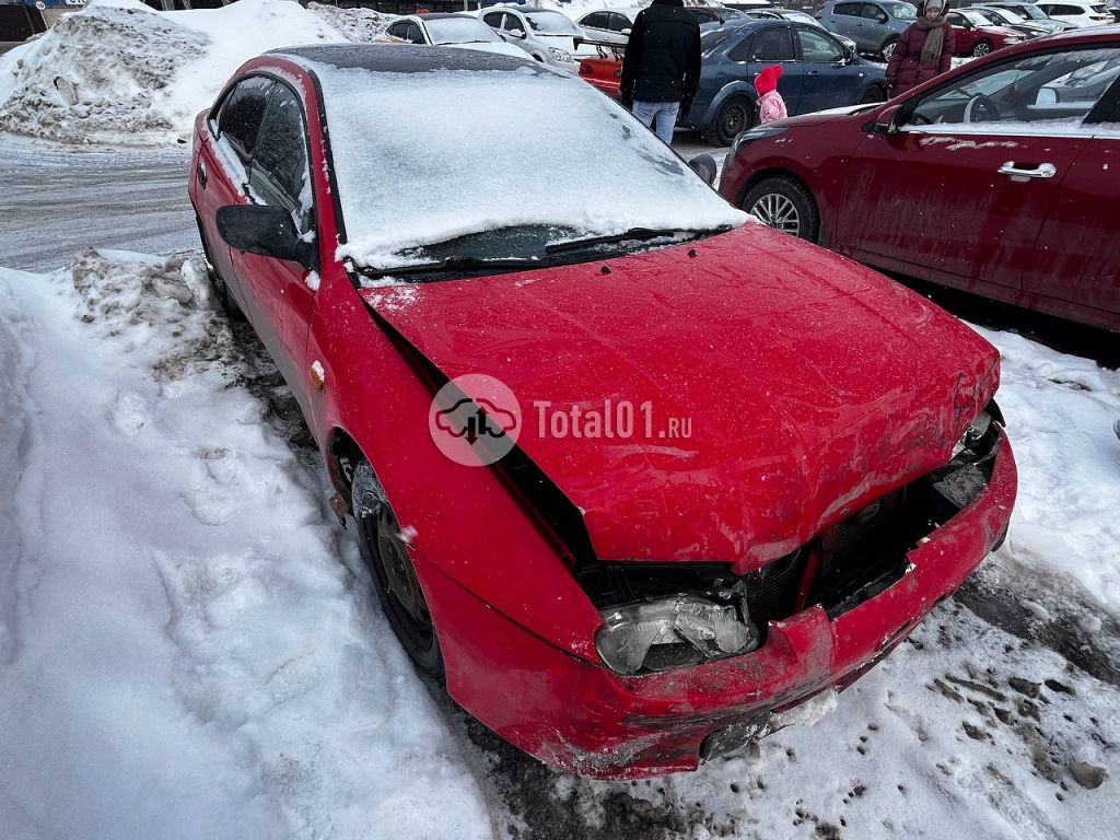 Фото Mazda 323 12