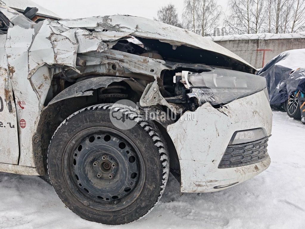 Фото Skoda Rapid 6